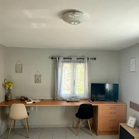 Lofos House Karavados