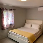 Lofos House
